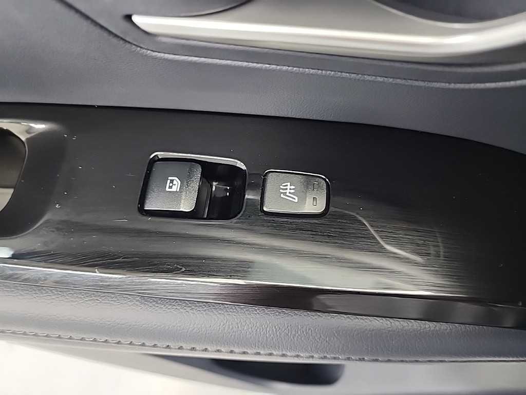현대 투싼 투싼 (NX4) 디젤 2.0 2WD 인스퍼레이션 이미지 15
