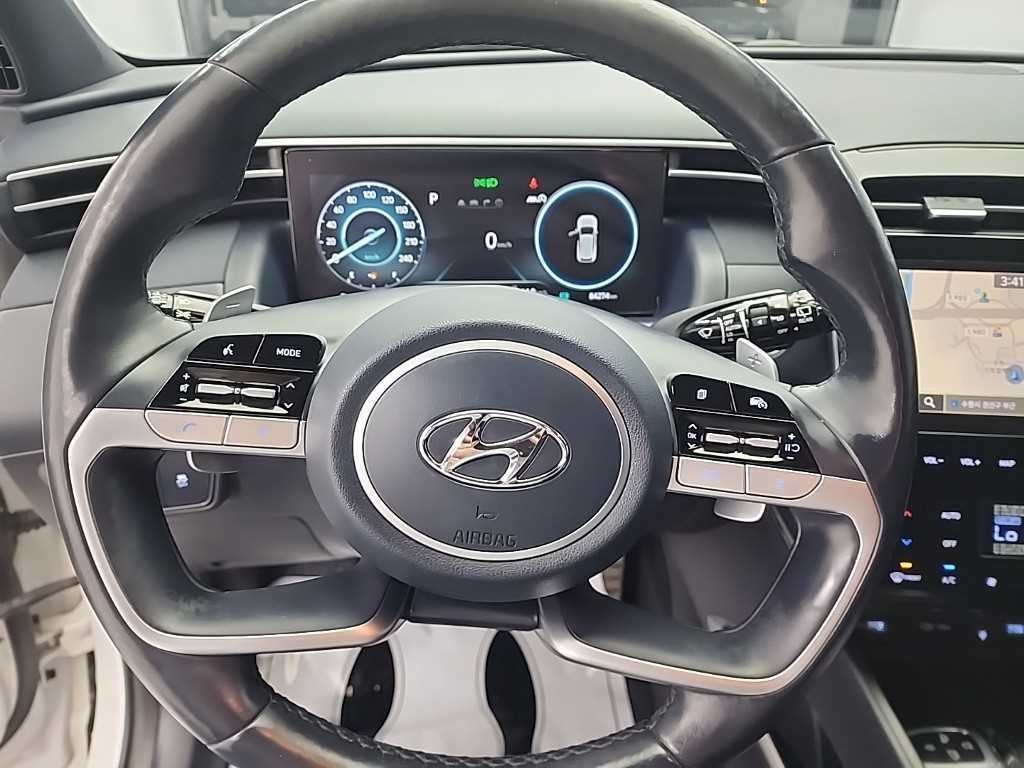 현대 투싼 투싼 (NX4) 디젤 2.0 2WD 인스퍼레이션 이미지 9