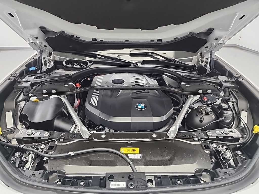 BMW 7시리즈 7시리즈 (G70) 750e xDrive 디자인 퓨어 엑셀런스 이미지 5