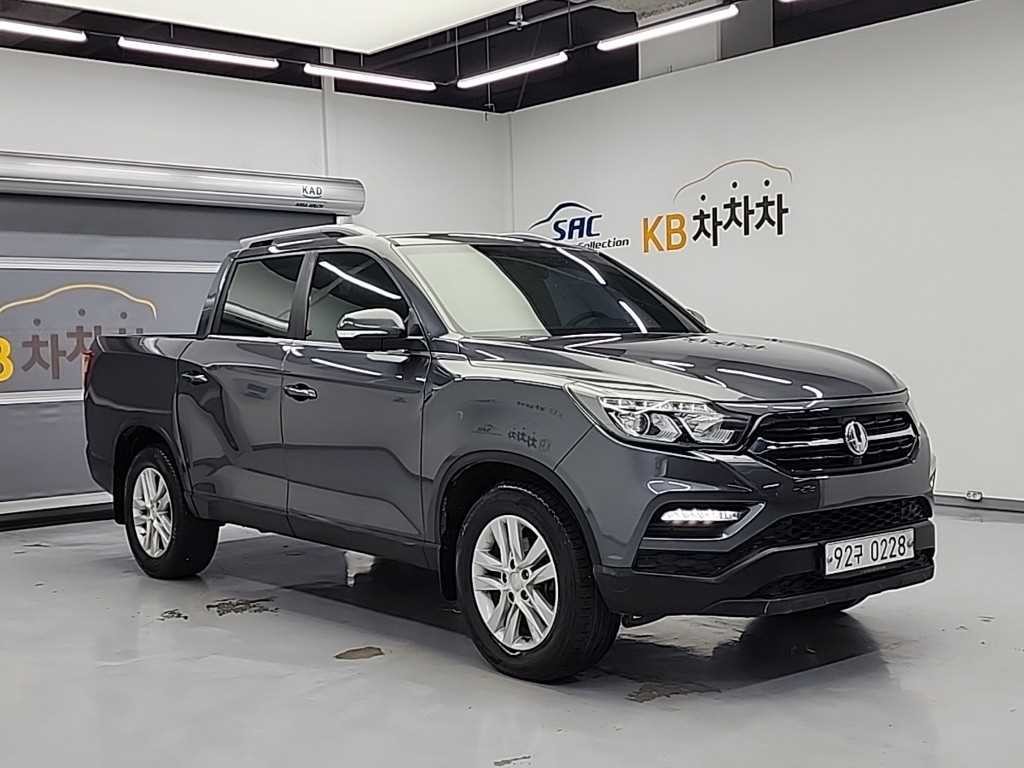 KG모빌리티(쌍용) 렉스턴 렉스턴 스포츠 4WD 디젤 2.2 프레스티지 이미지 4
