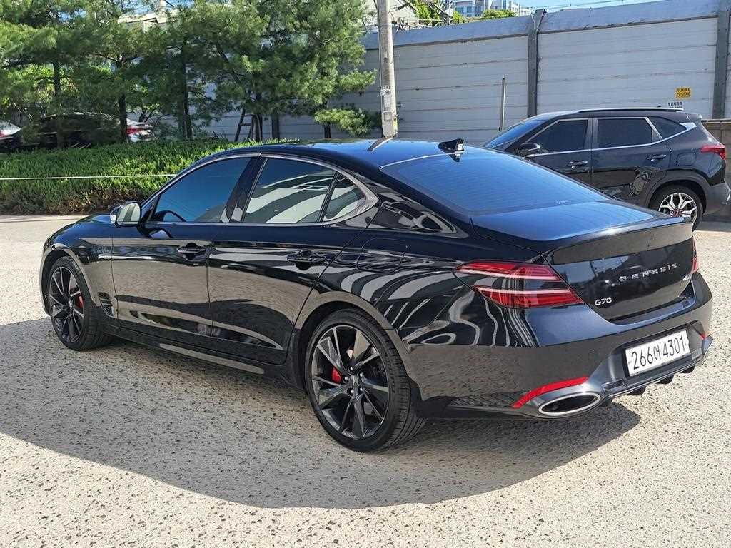 제네시스 G70 더 뉴 G70 가솔린 3.3T 4WD 스포츠 패키지 이미지 3
