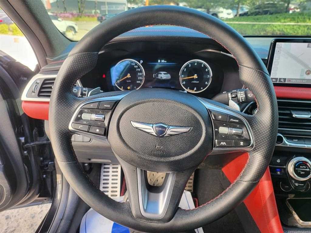 제네시스 G70 더 뉴 G70 가솔린 3.3T 4WD 스포츠 패키지 이미지 8
