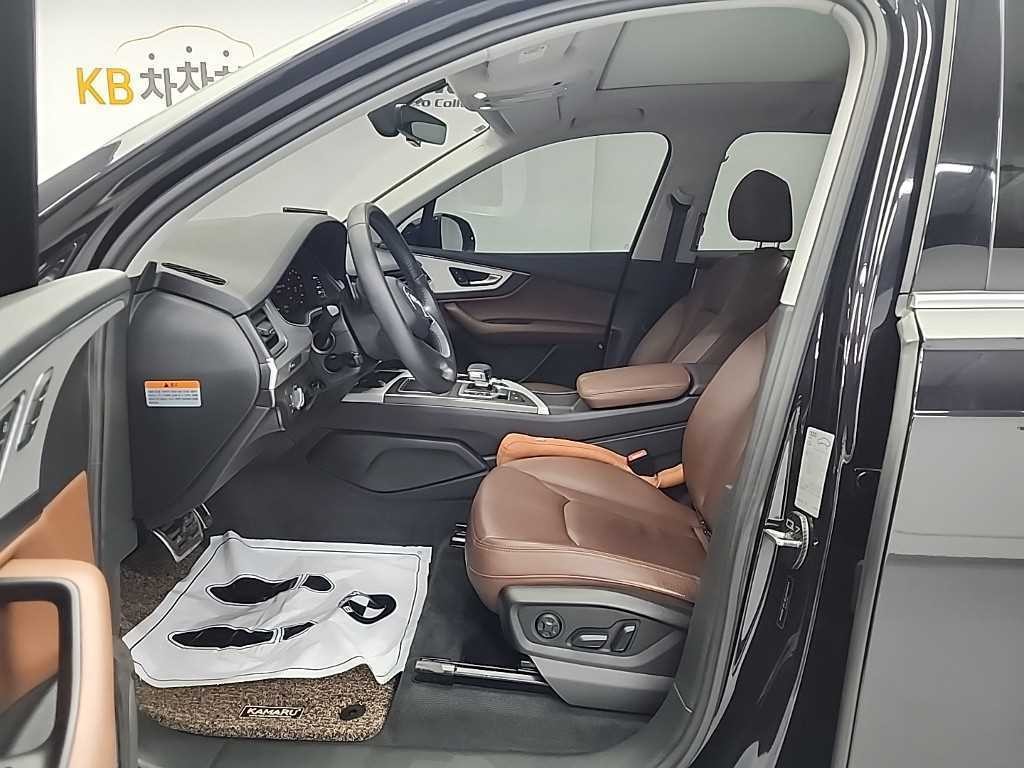 아우디 Q7 Q7 (4M) 45 TFSI 콰트로 이미지 11