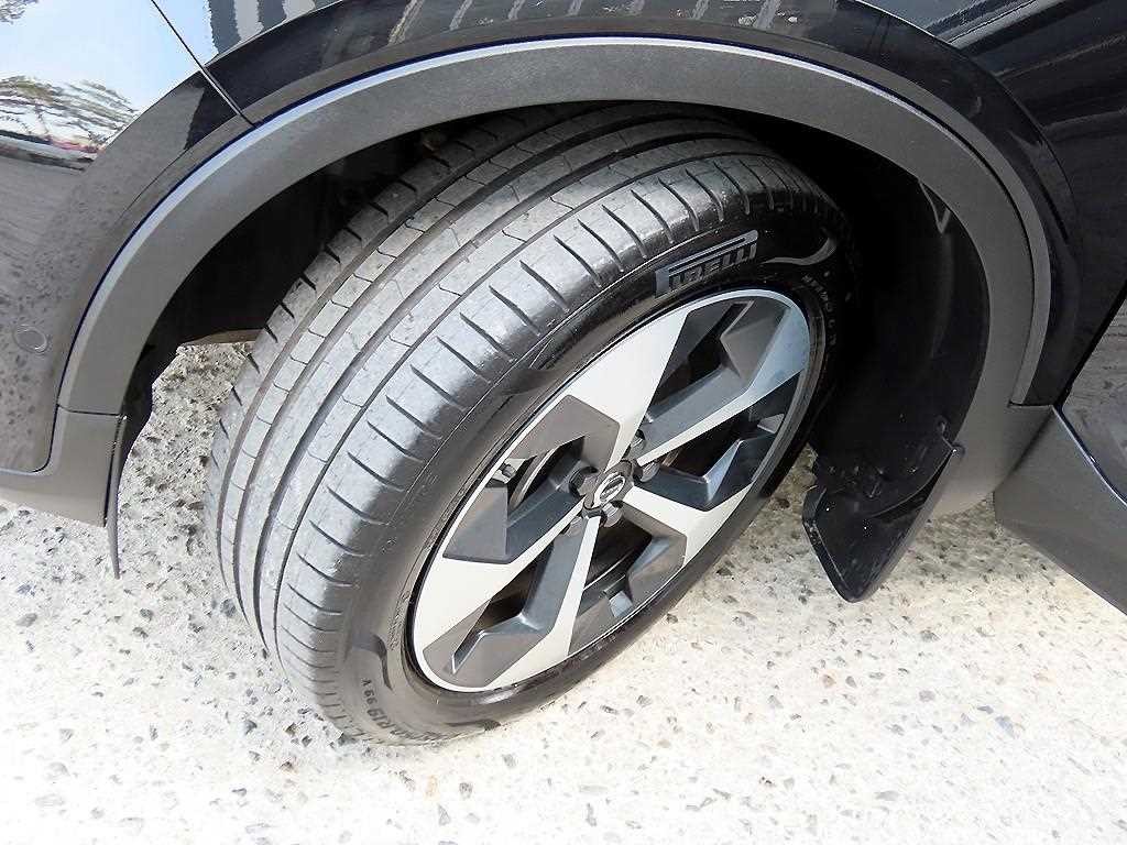 볼보 XC40 B4 AWD 얼티메이트 브라이트 이미지 20