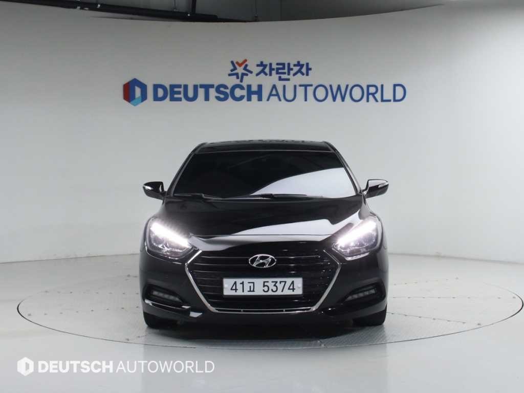 현대 i40 더뉴i40Saloon 1.7 VGT D 스펙 이미지 3