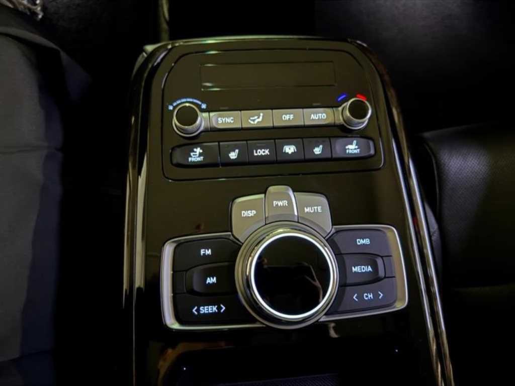 제네시스 G90 3.8 GDI AWD 프리미엄 럭셔리 이미지 14