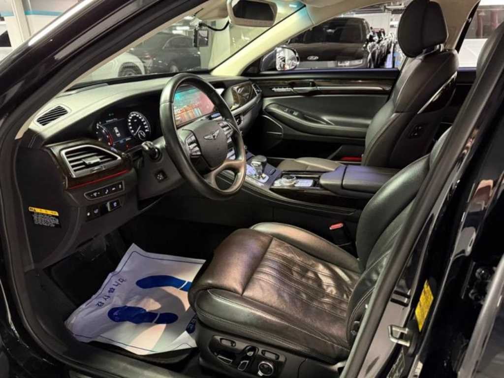 제네시스 G90 3.8 GDI AWD 프리미엄 럭셔리 이미지 9