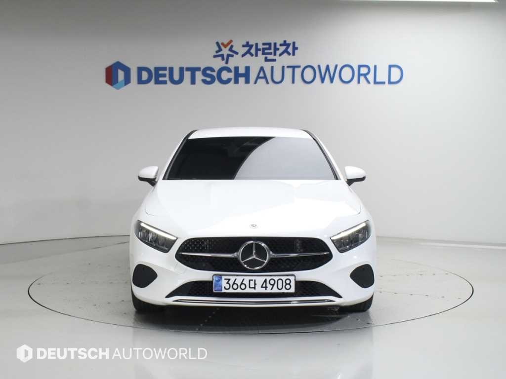 벤츠 A 클래스 A클래스 W177 A220 세단 이미지 3