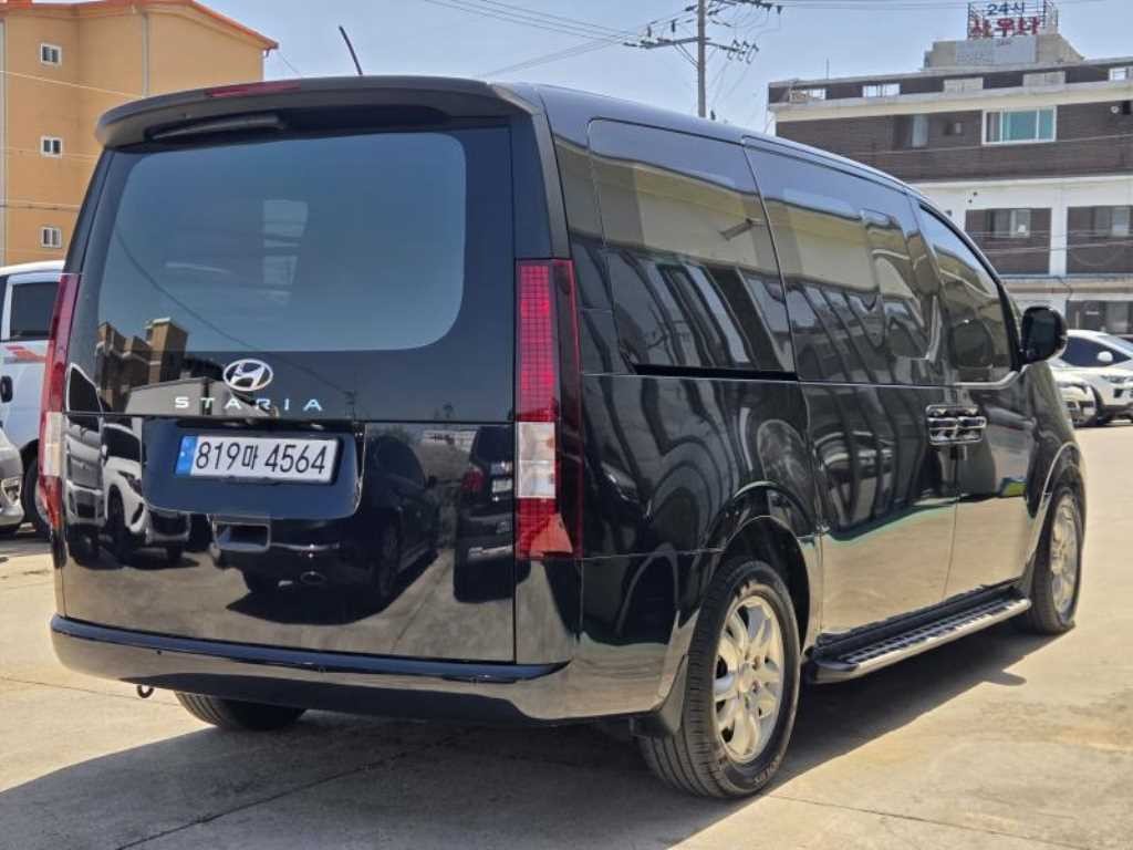 현대 스타리아 2WD 디젤 카고 모던 5인승 이미지 3