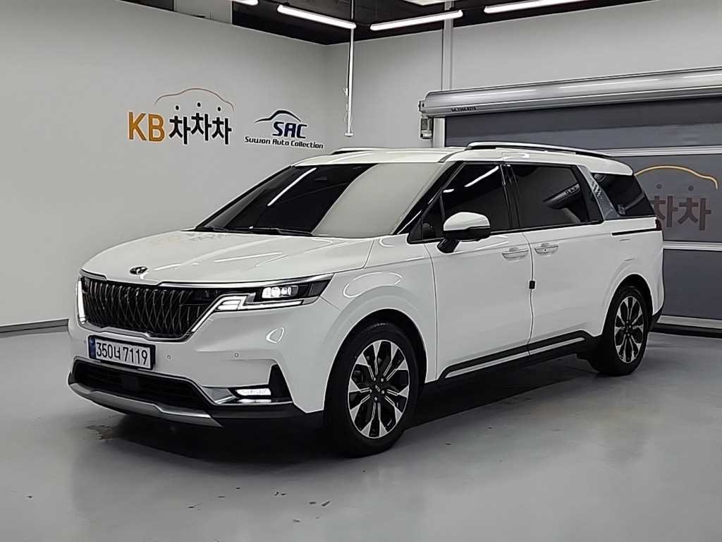 카니발 4세대 디젤 9인승 시그니처 2021년 85,654km 중고차