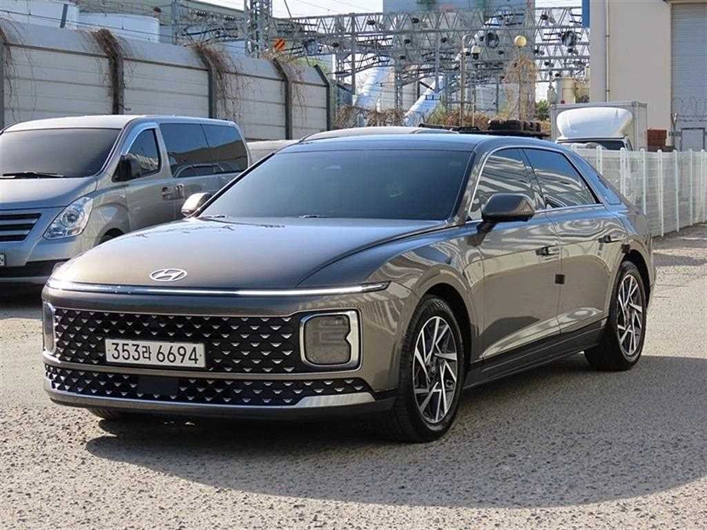 현대 그랜저 그랜저 (GN7) 가솔린 2.5 2WD 익스클루시브 이미지 1