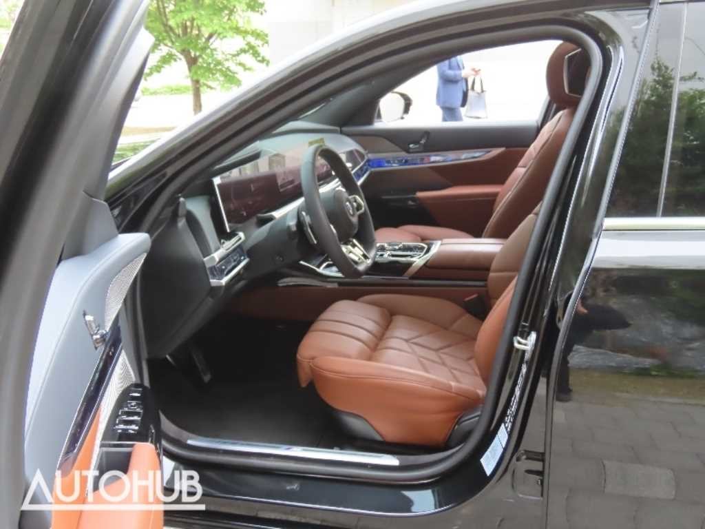 BMW 7시리즈 7시리즈 (G70) 740i xDrive M 스포츠 이미지 14