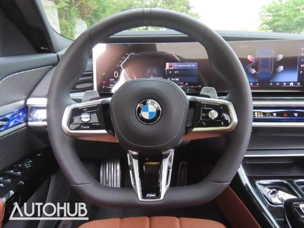 BMW 7시리즈 7시리즈 (G70) 740i xDrive M 스포츠 이미지 17