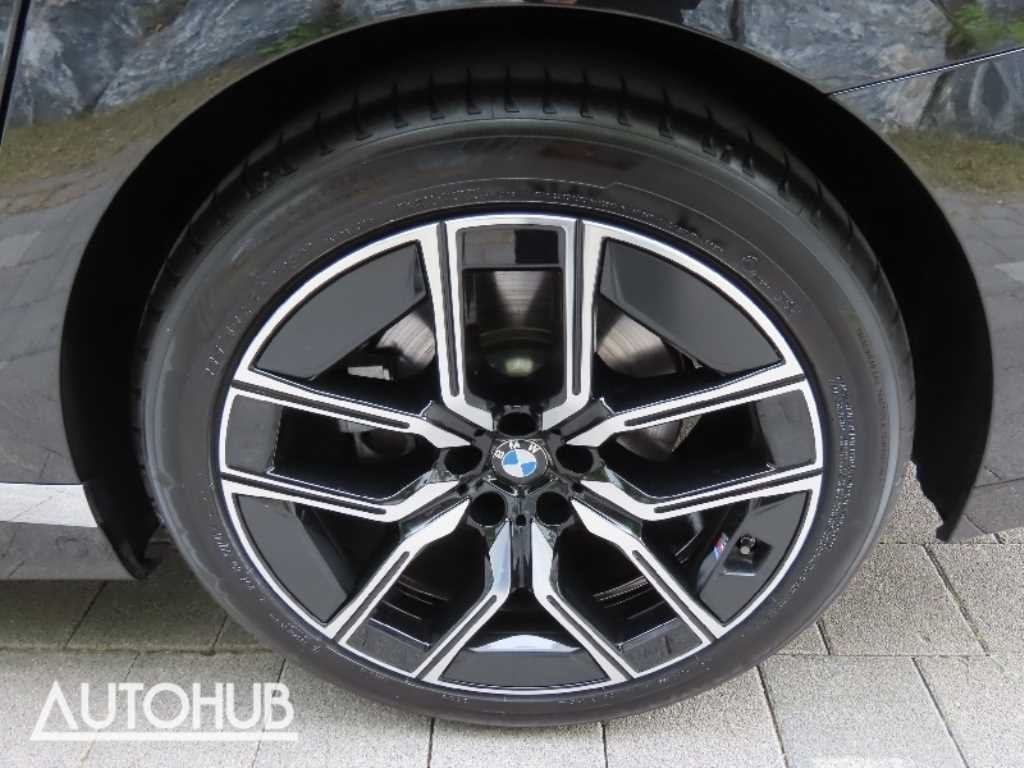 BMW 7시리즈 7시리즈 (G70) 740i xDrive M 스포츠 이미지 18