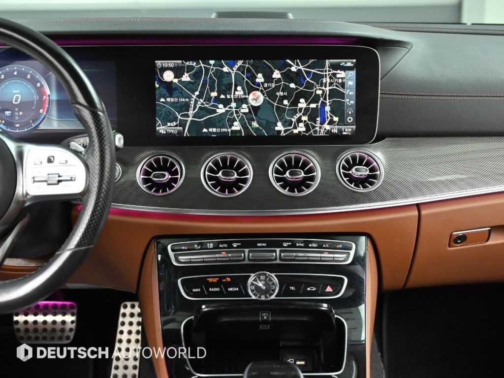 벤츠 E 클래스 E-클래스 W213 E450 4MATIC 쿠페 이미지 14