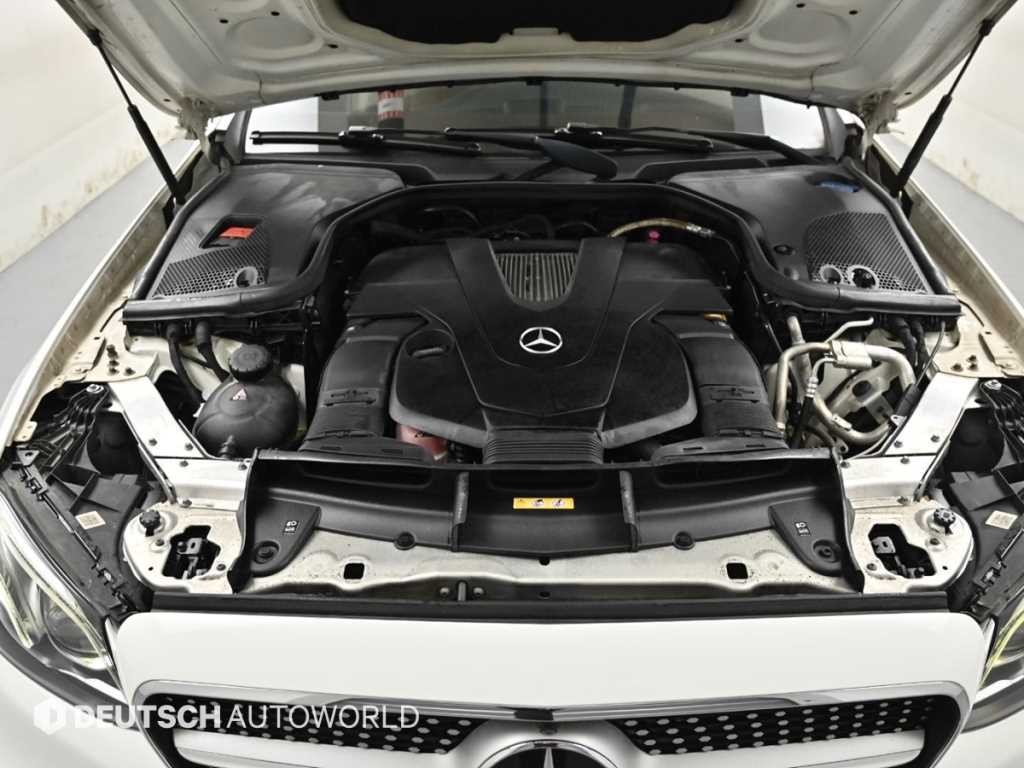 벤츠 E 클래스 E-클래스 W213 E450 4MATIC 쿠페 이미지 6