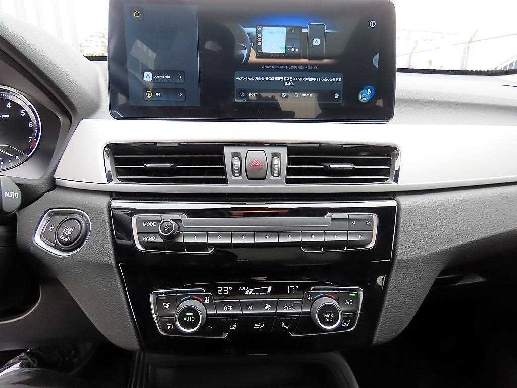 BMW X1 X1 (F48) xDrive 20i 어드밴티지 이미지 12