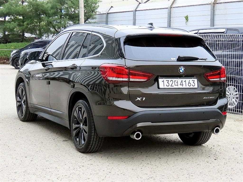 BMW X1 X1 (F48) xDrive 20i 어드밴티지 이미지 3