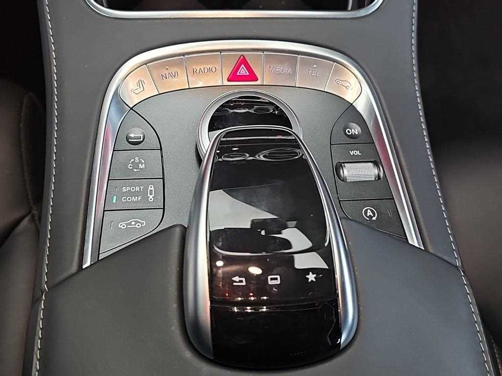 벤츠 S 클래스 S클래스-W222 S 63 AMG 4MATIC 이미지 16