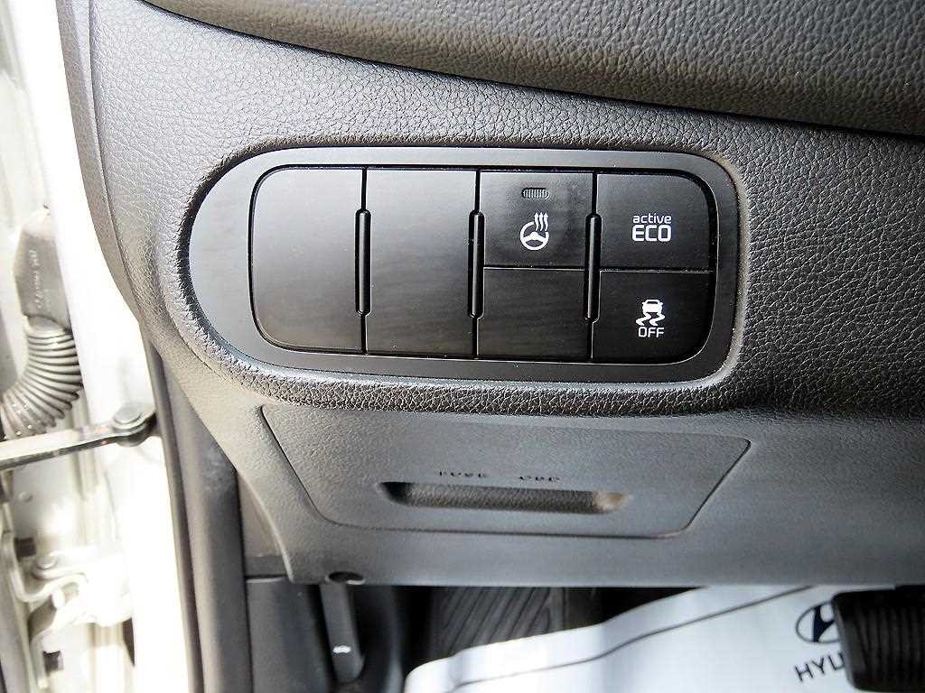 기아 카렌스 올뉴 카렌스 1.7 VGT 프레스티지 이미지 12