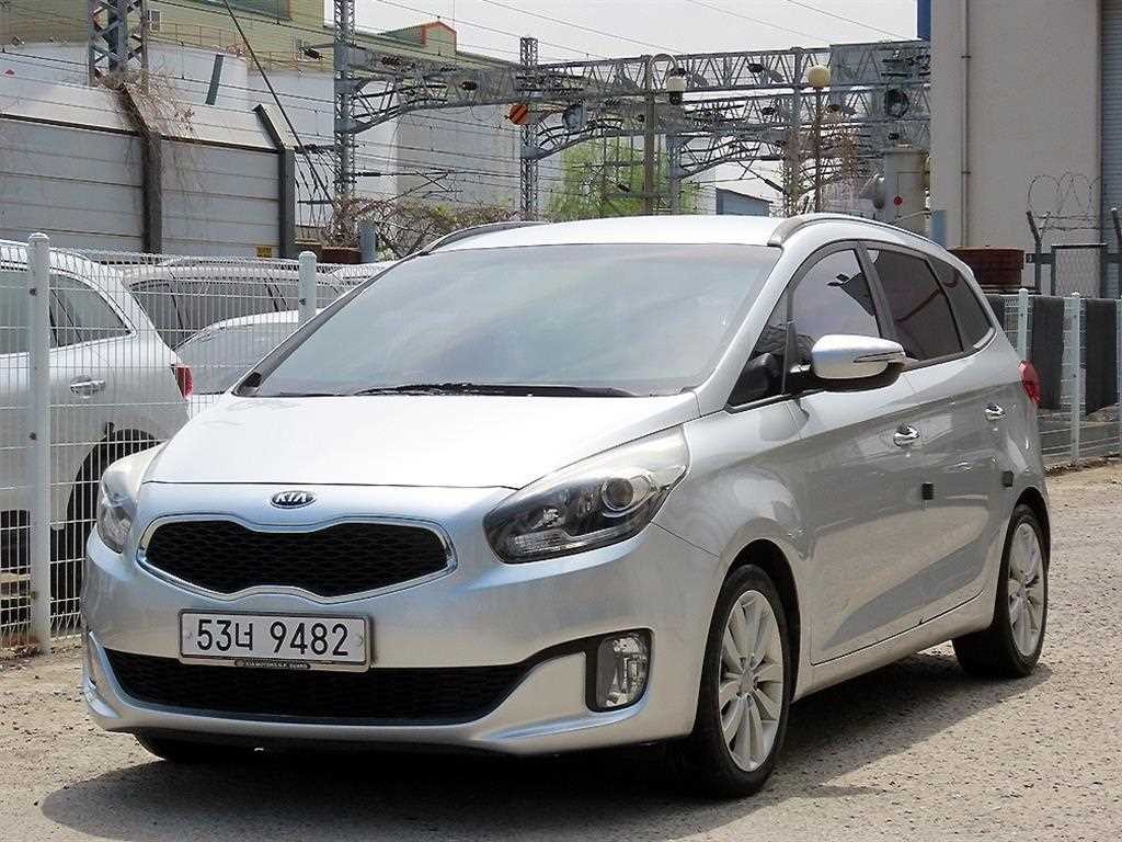 기아 카렌스 올뉴 카렌스 1.7 VGT 프레스티지 이미지 2