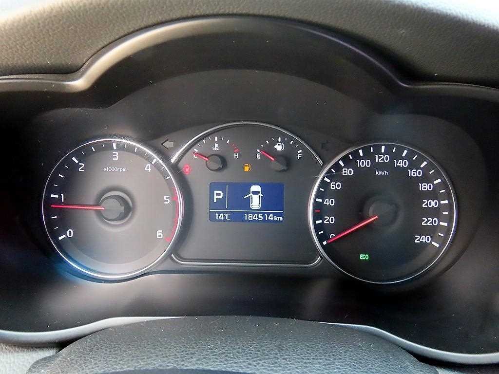 기아 카렌스 올뉴 카렌스 1.7 VGT 프레스티지 이미지 9