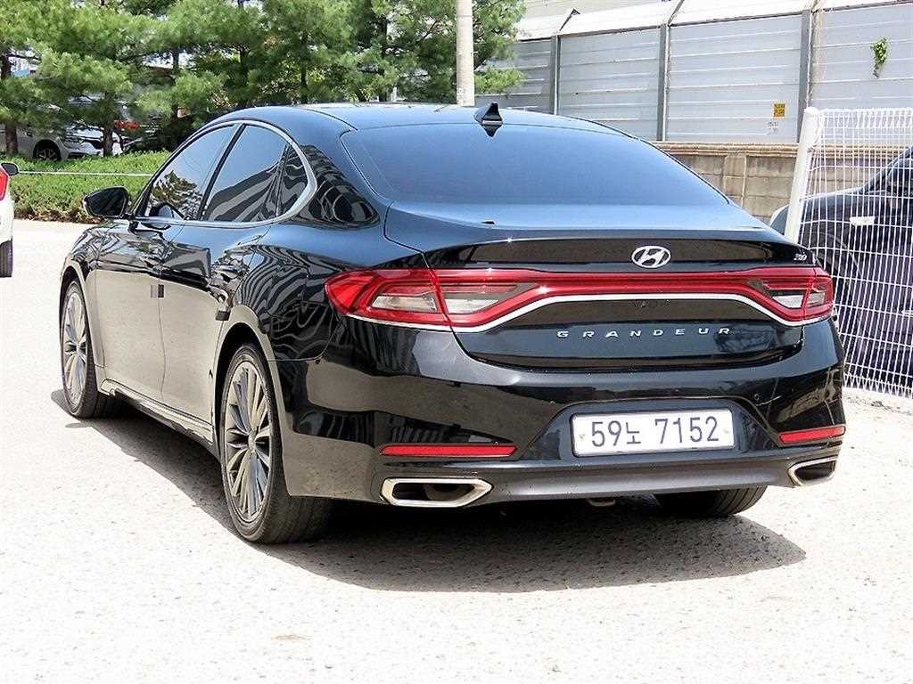 현대 그랜저 그랜저 IG 3.0 GDI 익스클루시브 스페셜 이미지 3