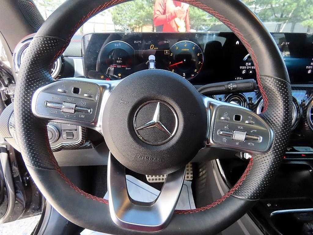 벤츠 CLA 클래스 CLA클래스 C118 CLA 250 4MATIC 이미지 8