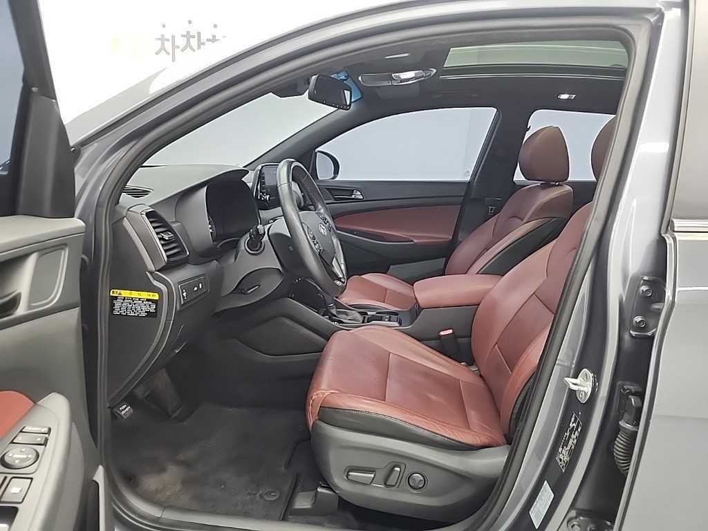 현대 투싼 올뉴투싼 디젤 1.6 2WD 프리미엄 이미지 11
