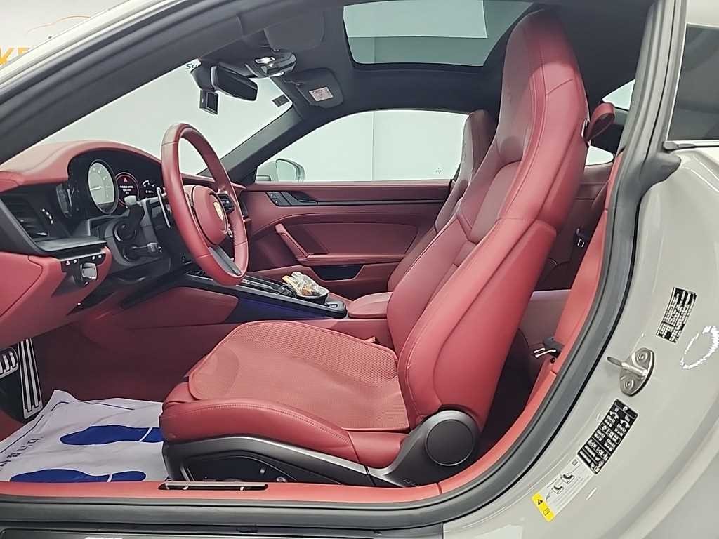 포르쉐 911 911(992) 카레라 GTS 이미지 11