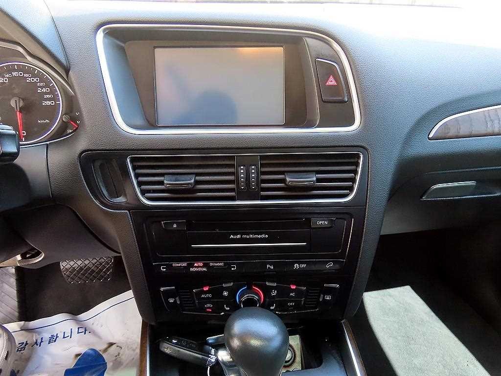 아우디 Q5 2.0 TDI 콰트로 다이나믹 이미지 13