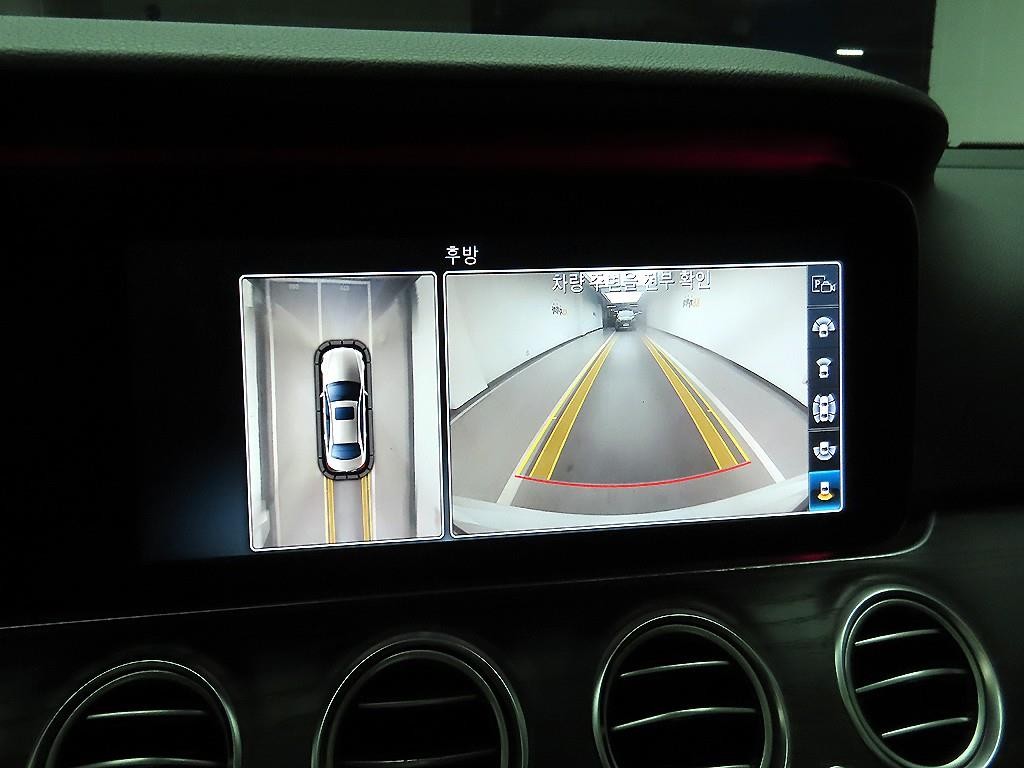 벤츠 E 클래스 E-클래스 W213 E300 4MATIC 아방가르드 이미지 15