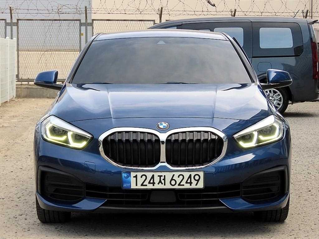 BMW 1시리즈 1시리즈 (F40) 118d 조이 이미지 1