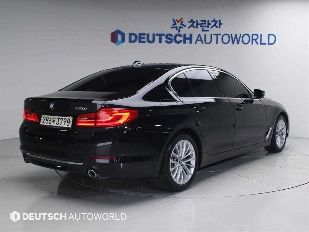 BMW 5시리즈 5시리즈 (G30) 530i 럭셔리 플러스 이미지 2