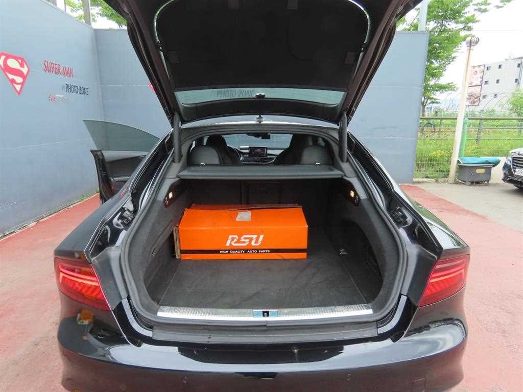 아우디 S7 4.0 TFSI  콰트로 이미지 5