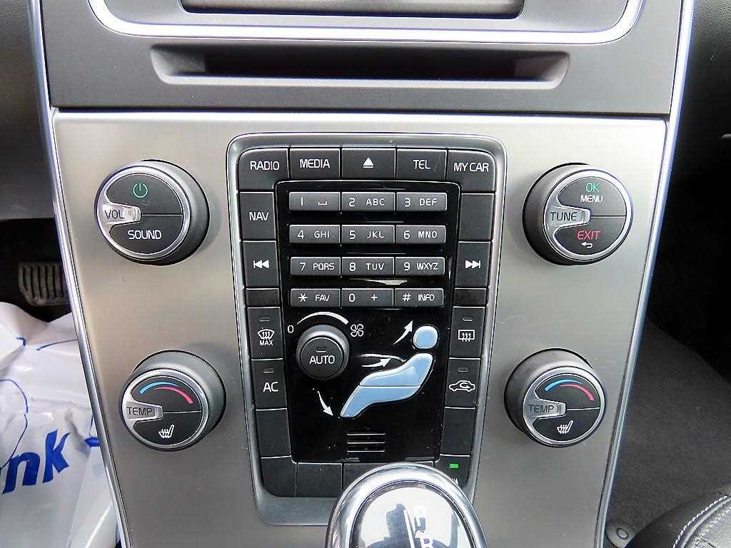 볼보 S60 뉴S60 D2 이미지 14