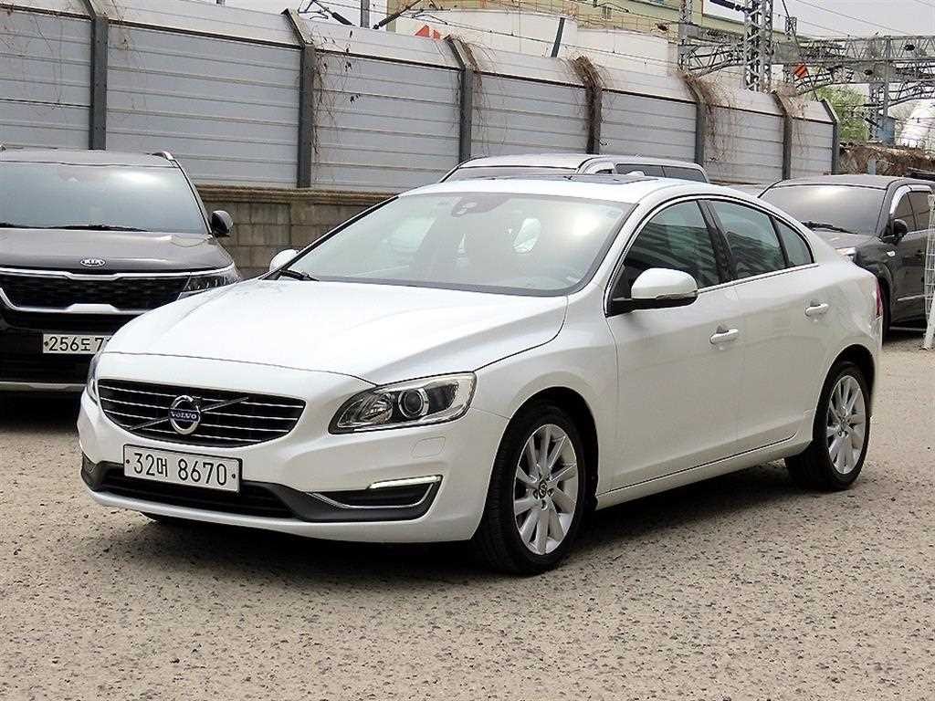 볼보 S60 뉴S60 D2 이미지 2