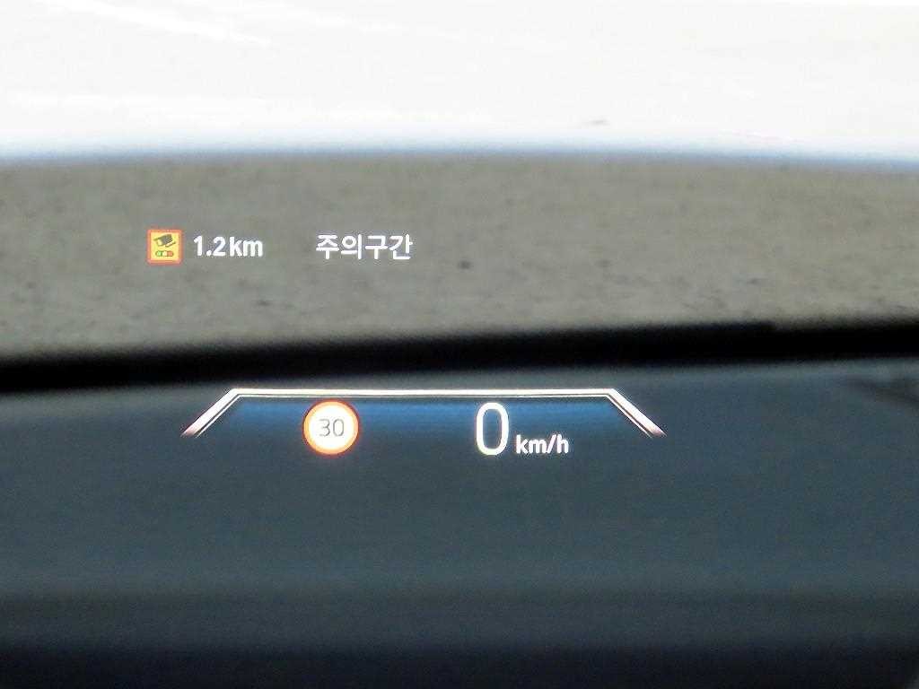 BMW 2시리즈 2시리즈 액티브 투어러 (U06) 220i 럭셔리 이미지 10