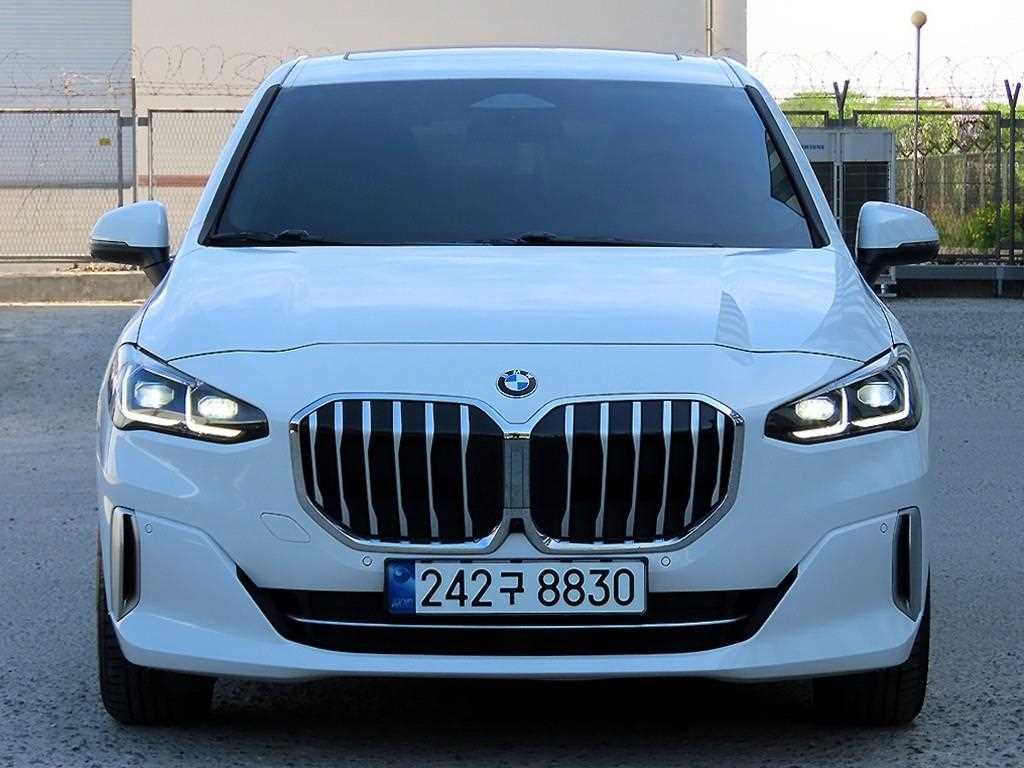 BMW 2시리즈 2시리즈 액티브 투어러 (U06) 220i 럭셔리 이미지 2