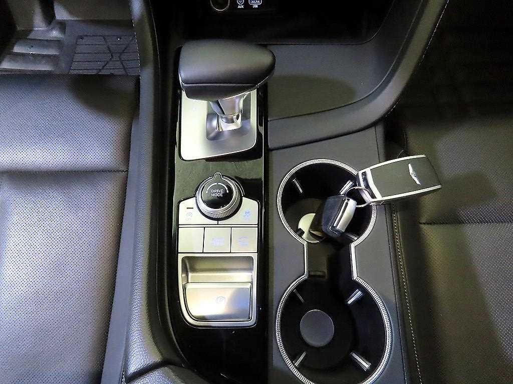 제네시스 G70 2.2D AWD 어드밴스드 이미지 12