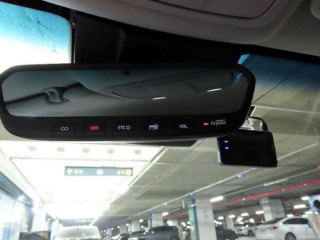 제네시스 G70 2.2D AWD 어드밴스드 이미지 18