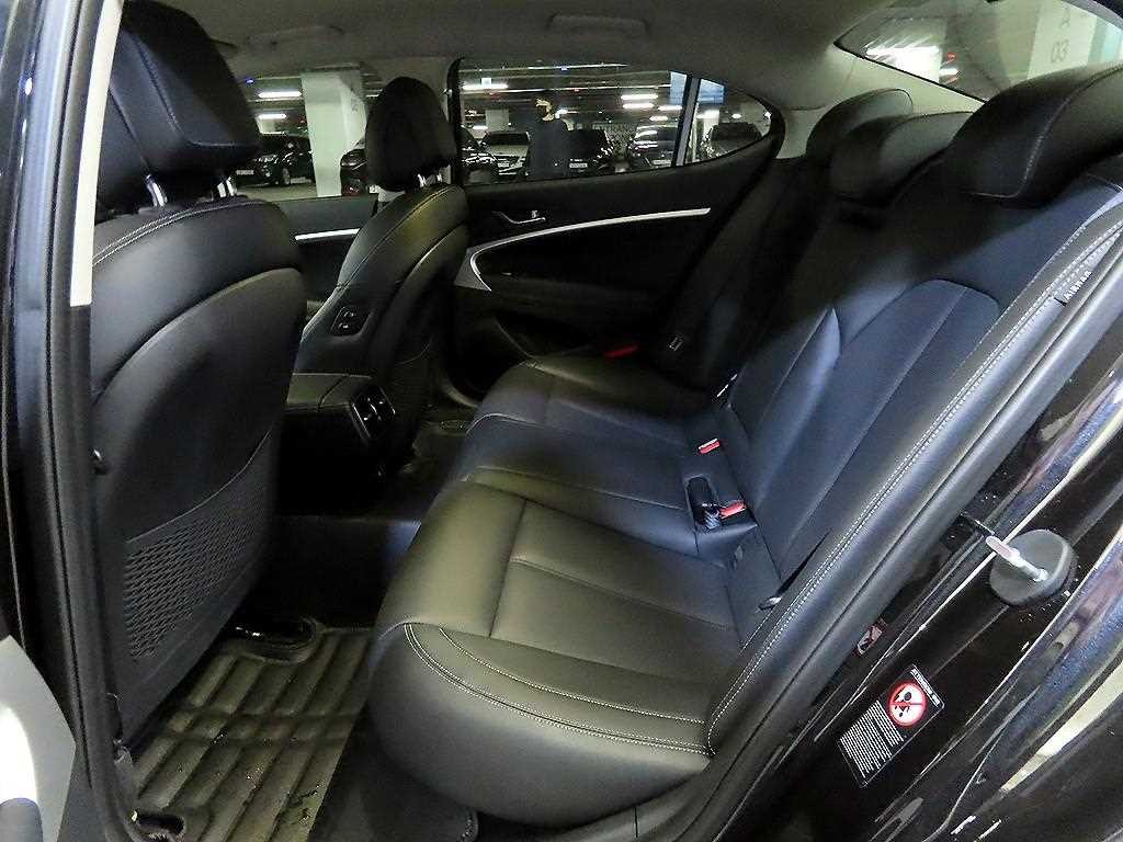 제네시스 G70 2.2D AWD 어드밴스드 이미지 7