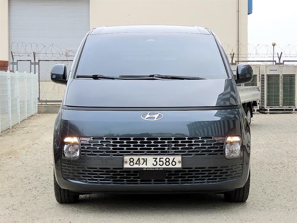 현대 스타리아 2WD 디젤 카고 모던 3인승 이미지 1