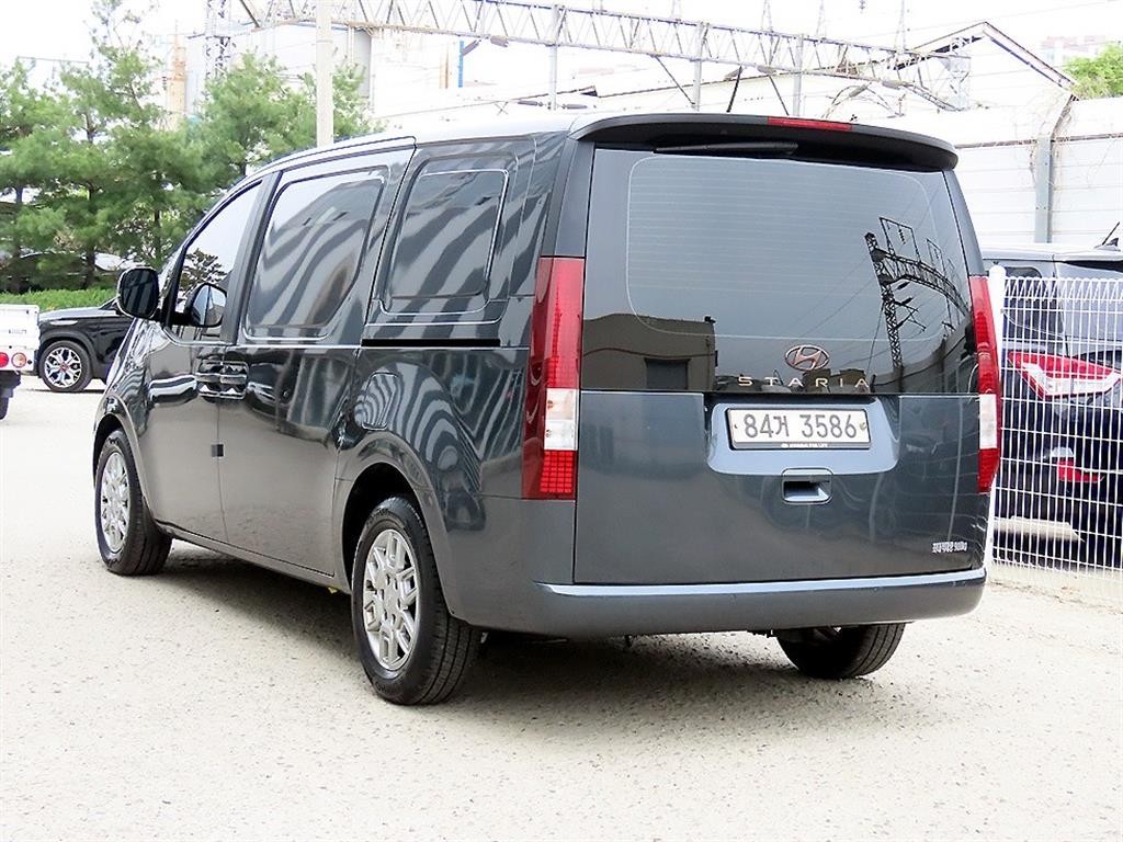 현대 스타리아 2WD 디젤 카고 모던 3인승 이미지 3