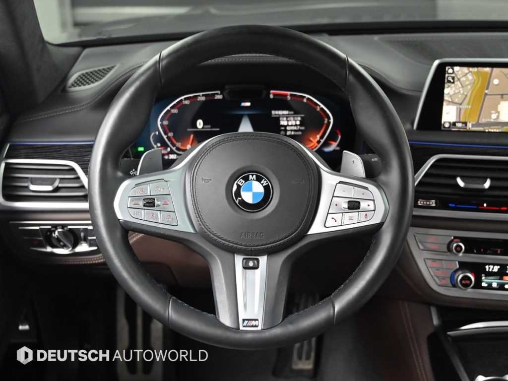 BMW 7시리즈 7시리즈 (G11) 730d xDrive M 스포츠 이미지 13