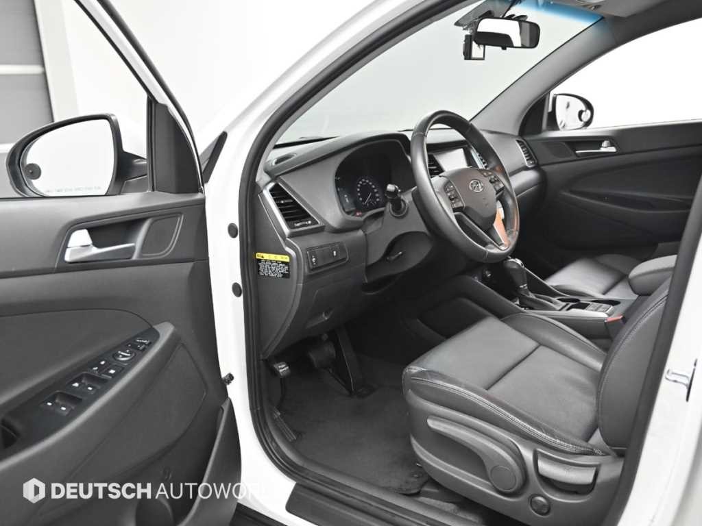 현대 투싼 올뉴투싼 디젤 1.7 2WD 모던 피버 이미지 11