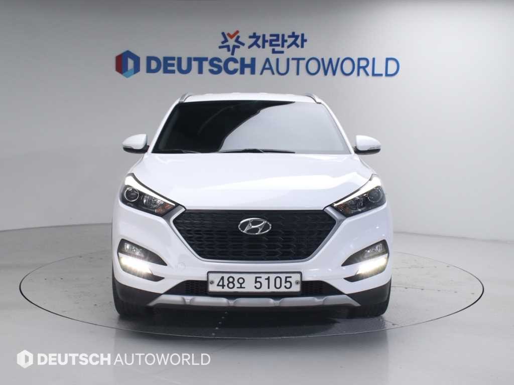 현대 투싼 올뉴투싼 디젤 1.7 2WD 모던 피버 이미지 3