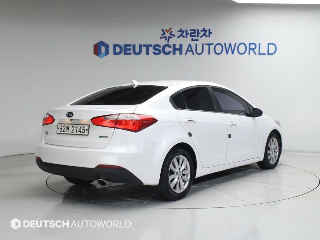 기아 K3 1.6 VGT 노블레스 이미지 2