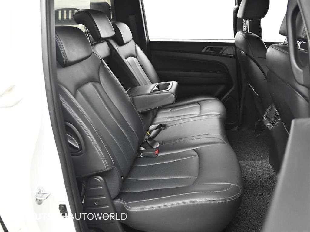 KG모빌리티(쌍용) 렉스턴 더 뉴 렉스턴 스포츠 칸 디젤 2.2 4WD 노블레스 이미지 12
