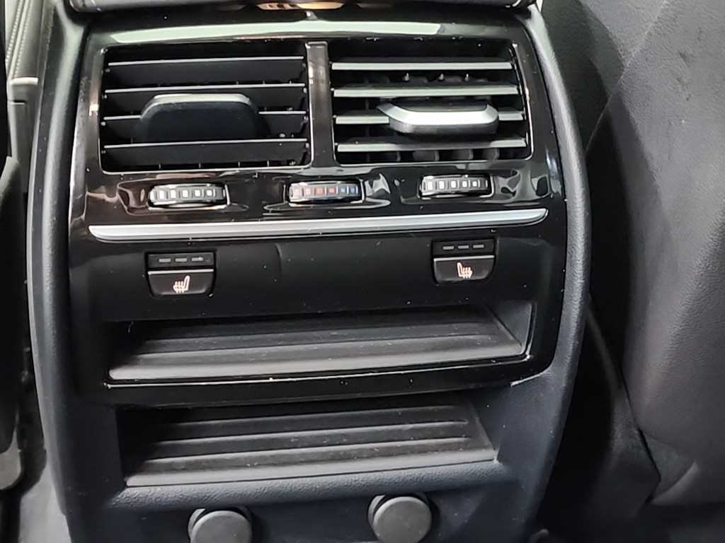 BMW 5시리즈 5시리즈 (G30) 520i 럭셔리 이미지 13
